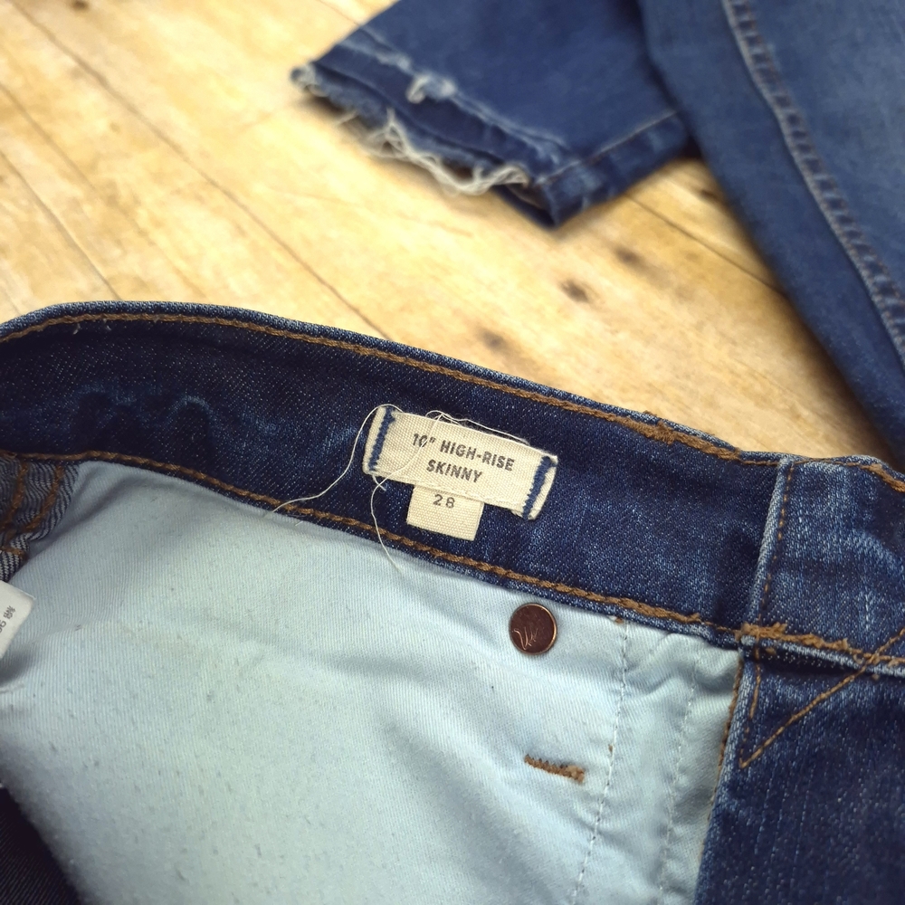 Madewell Women's Blue Jeans - Picture 2 of 7